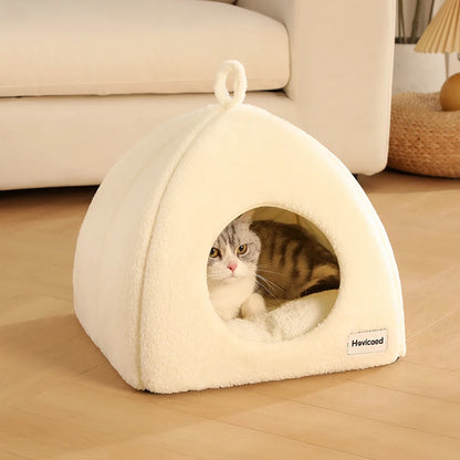 Hyssop, Triangle Closed Cave Bed for Cats