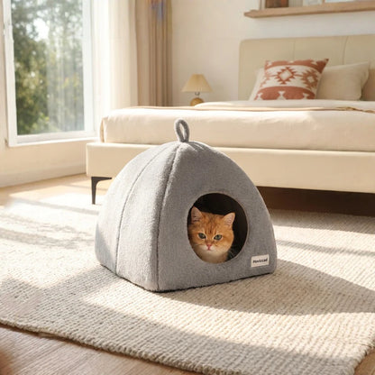 Hyssop, Triangle Closed Cave Bed for Cats
